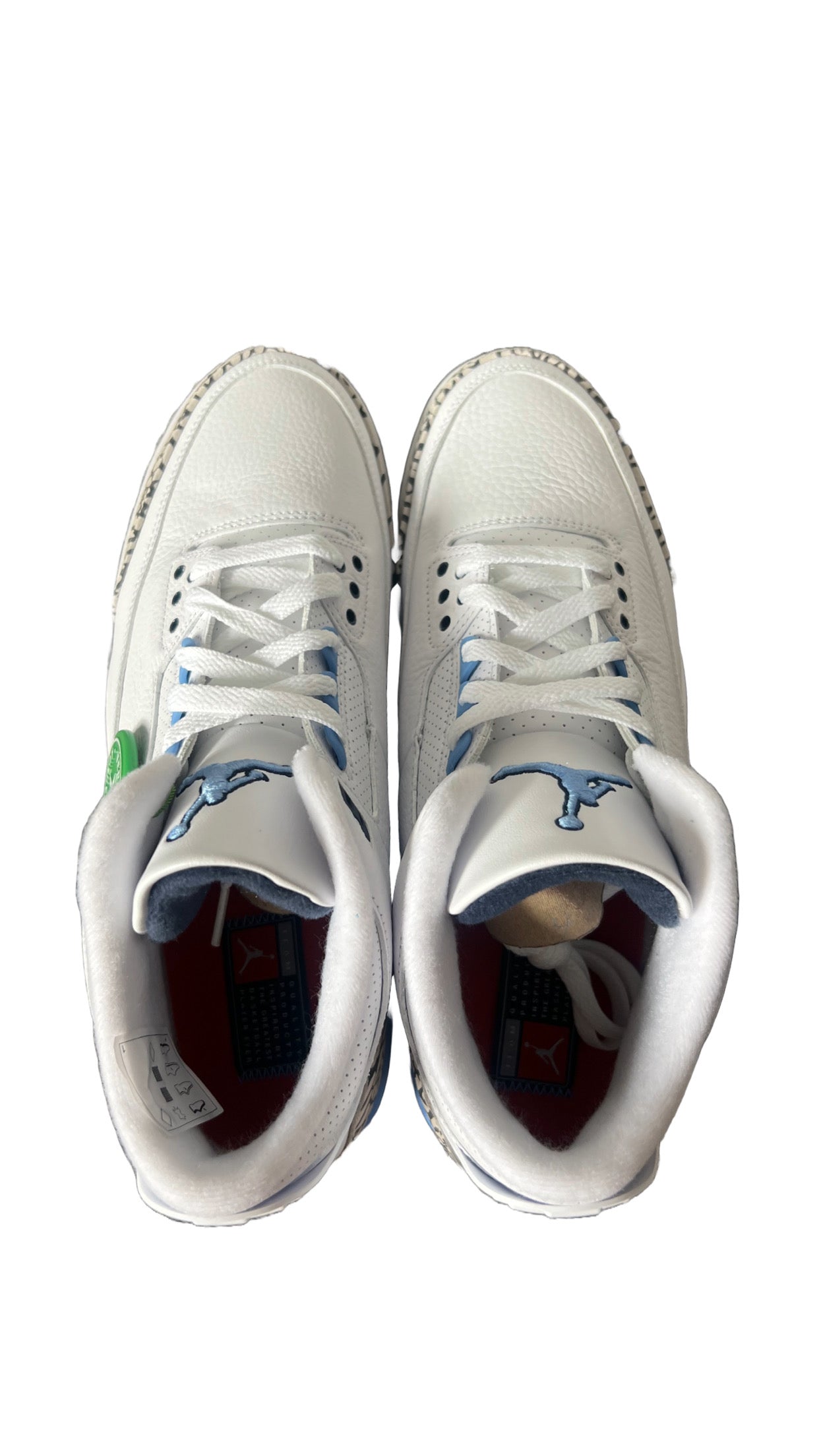 Air Jordan 3 Retro 'UNC' CT8532-104